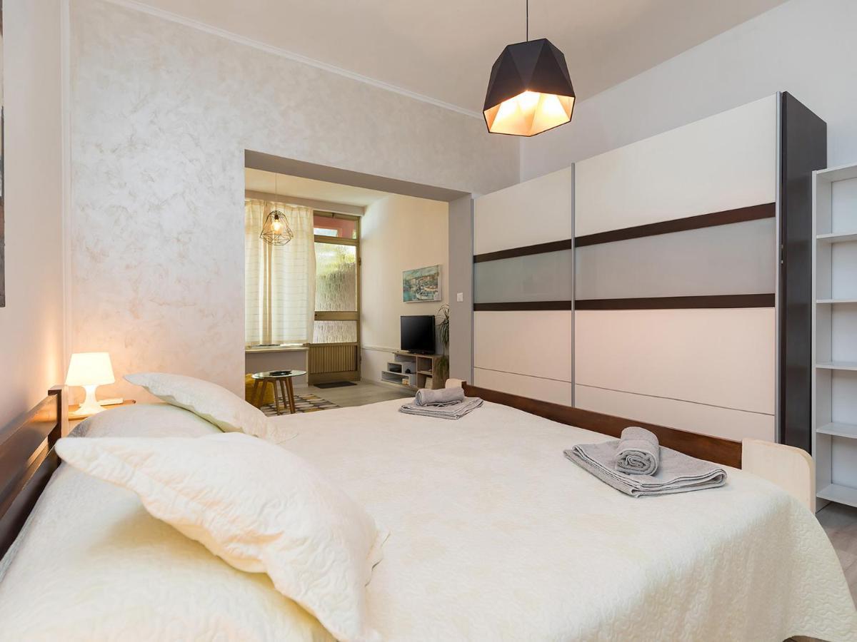 Design Apartment Novigrad Istria Exteriör bild