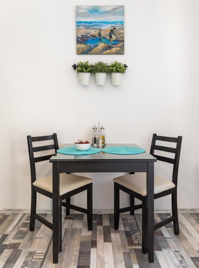 Design Apartment Novigrad Istria Exteriör bild